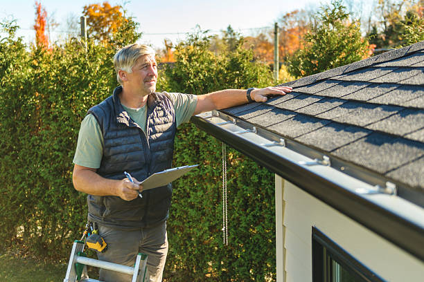 Professional Emergency Roof Repair technician working in Welches, OR